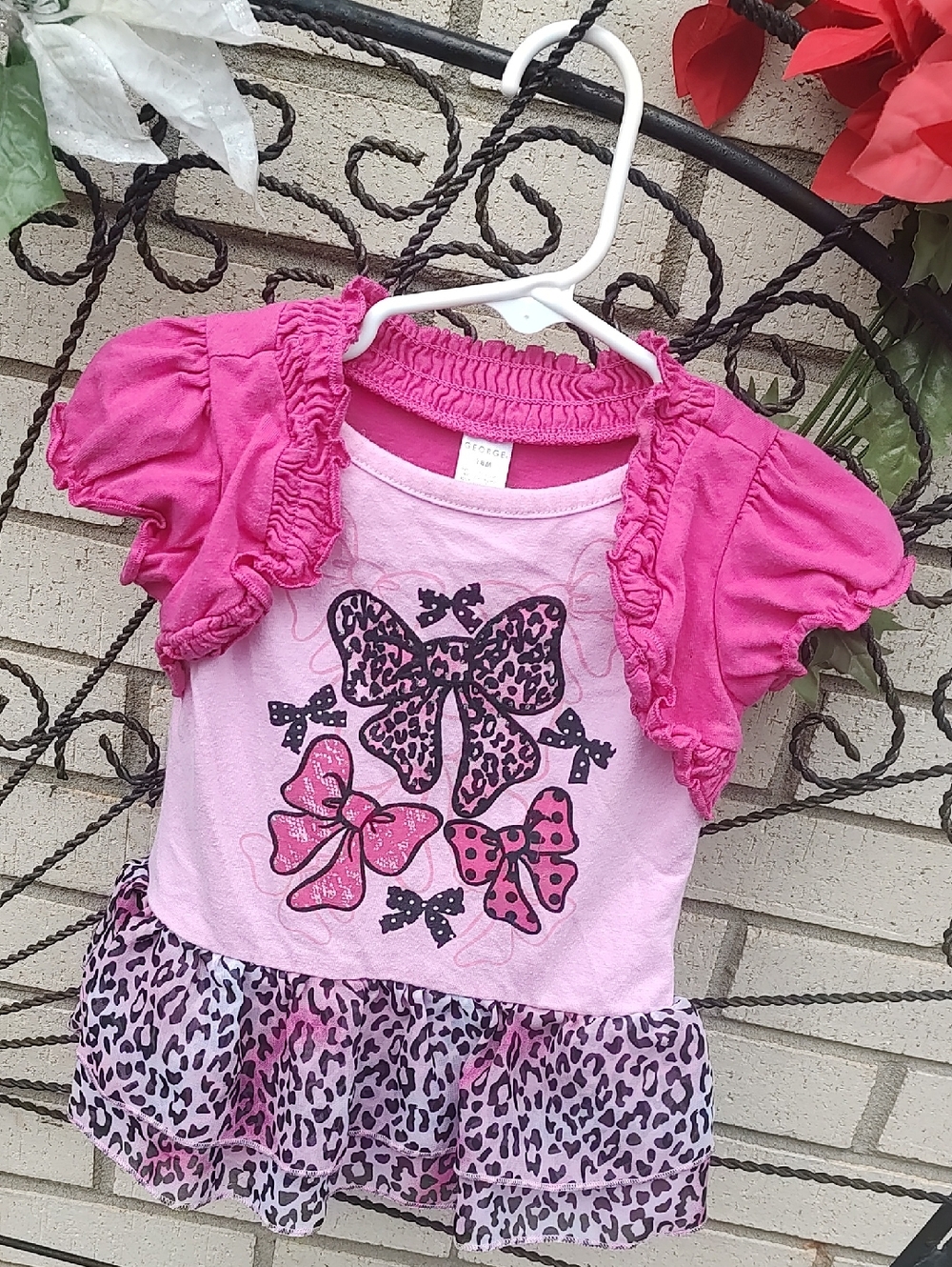 Pink dress with bows